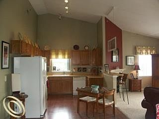 5th image of 42557 Park Crescent Dr