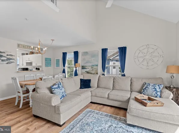 30380 Crowley Dr Unit 417, Ocean View, DE 19970