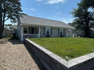 56-58 Uncle Rolf Rd #2B-1BA, Dennis Pt, MA 02639