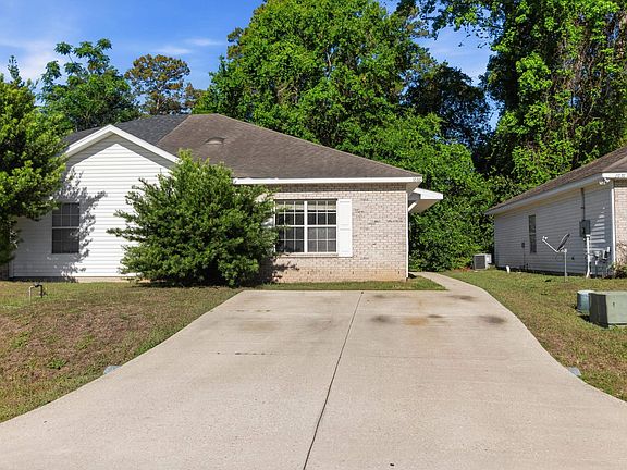 2nd image of 1680 Corey Wood Cir