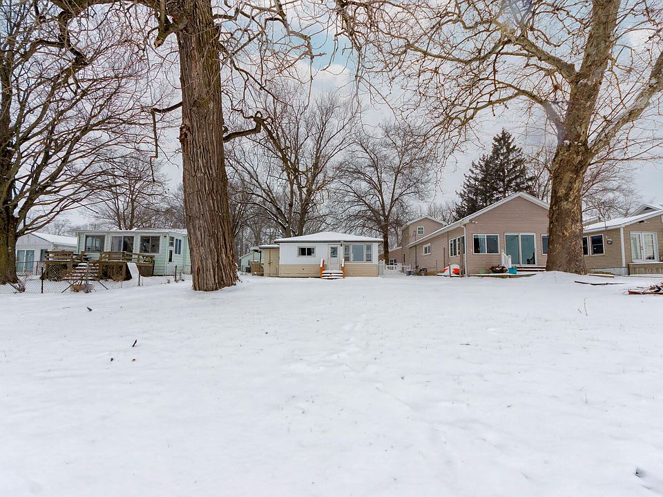 1st image of 8905 Waruf Ave