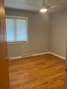 (Undisclosed Address), Addison, IL, 60101