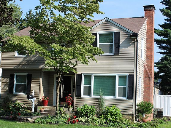 4th image of 1138 Moundview Ave