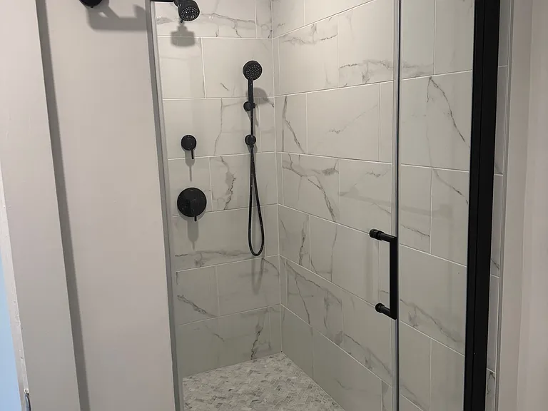 41 Park St #404 — Photo 8