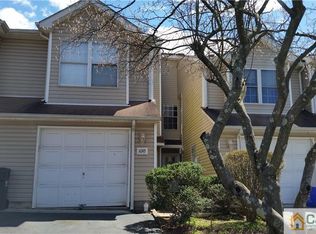1093 Oakcroft Ln, Somerset, NJ 08873