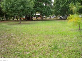16481 Shelby Ln, North Fort Myers, FL 33917