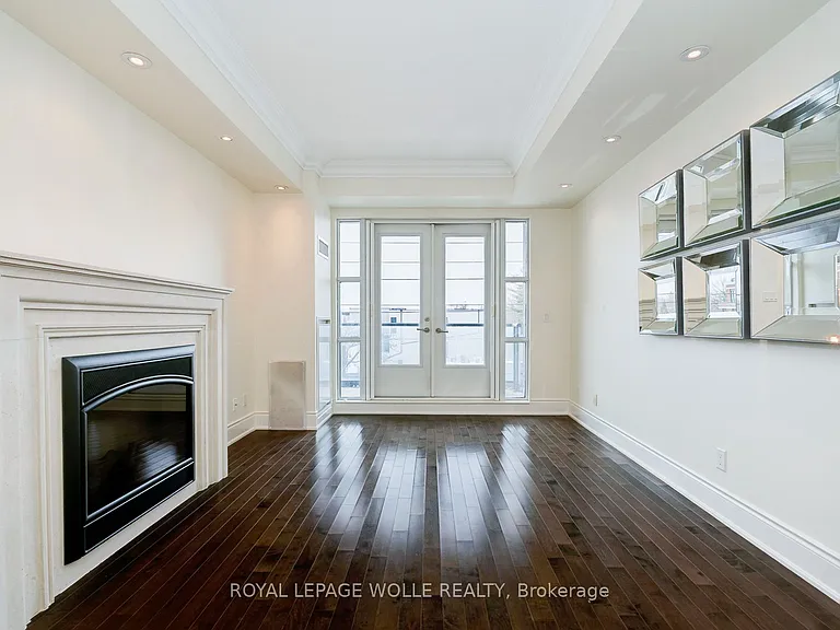 1717 Avenue Rd #307 — Photo 8