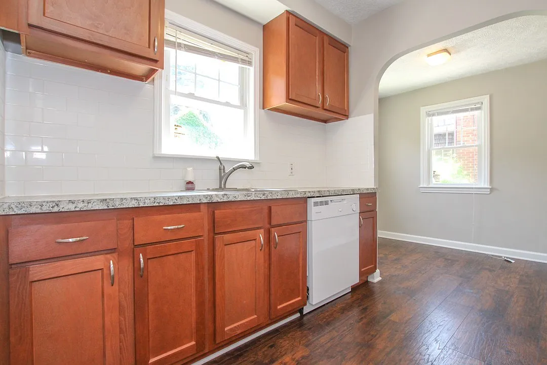 3690 Washington Blvd photo 1
