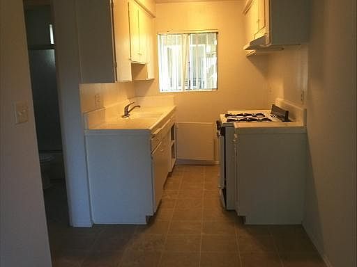 1st image of 14101 Doty Ave APT 45