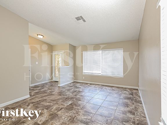 3rd image of 1473 Owyhee Ct