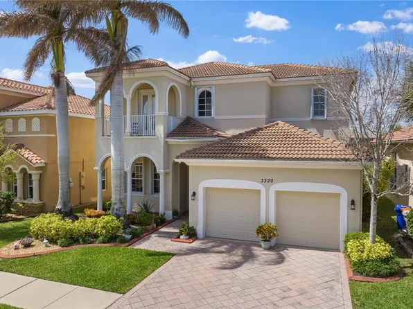 3320 Westford Cir SW, Vero Beach, FL 32968