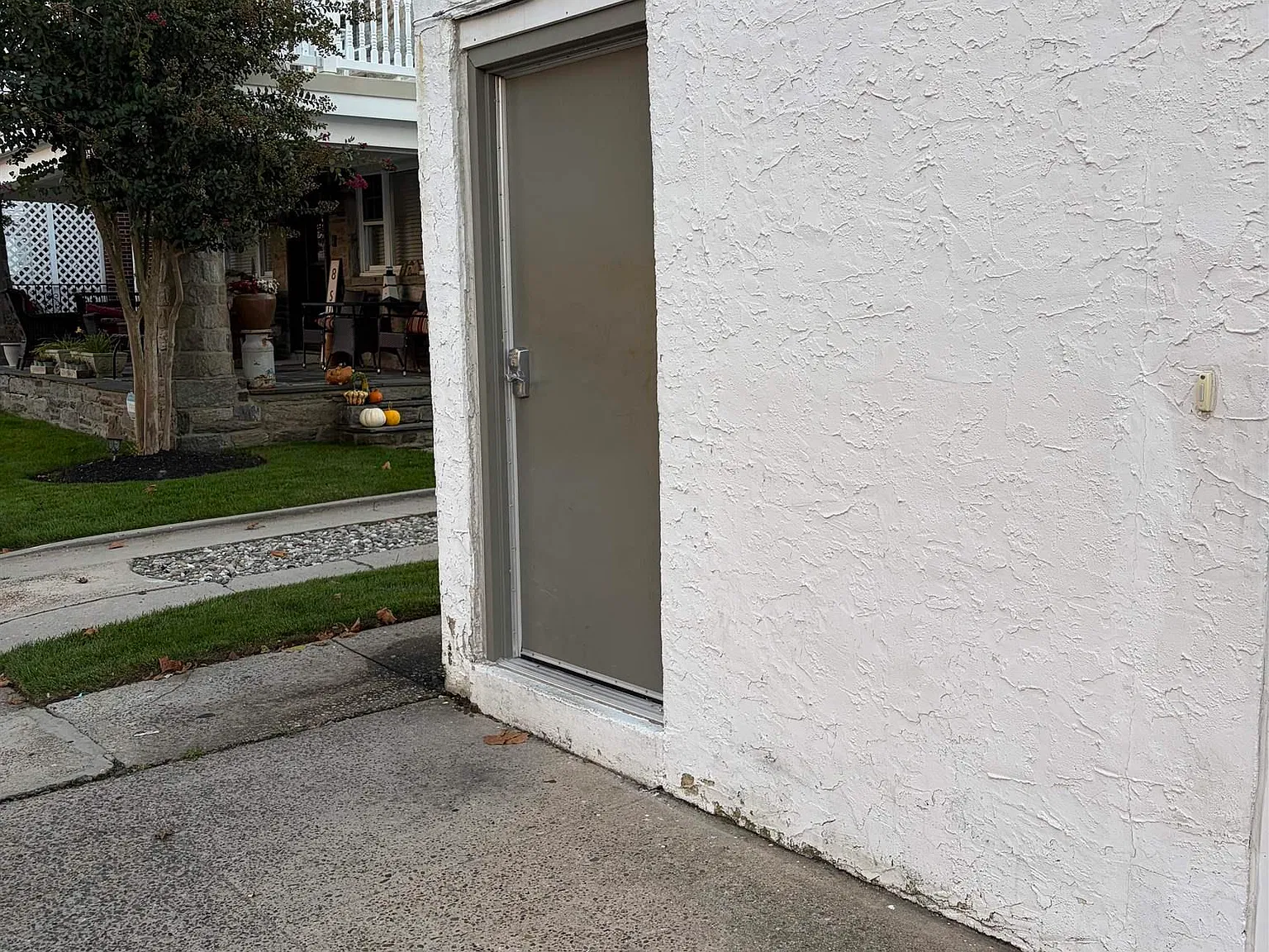 1 bed, 1.0 bath, $1,250 — Photo 2