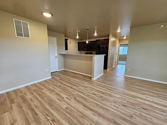 Dinning/Kitchen