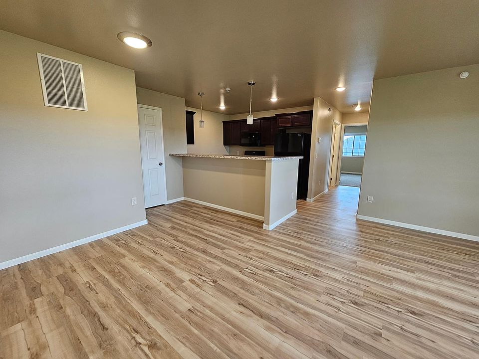 Dinning/Kitchen