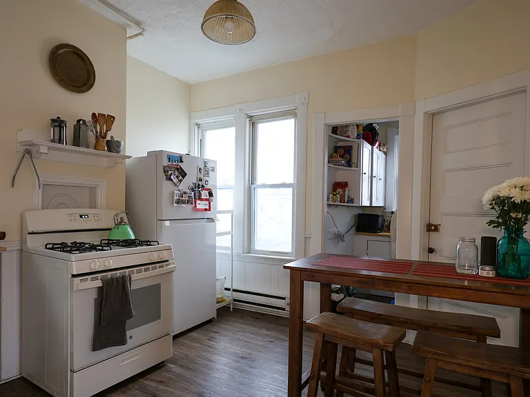 40 Jefferson St #3 — Photo 5