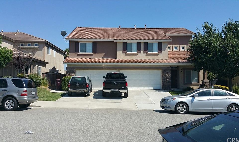 1st image of 39288 Sierra La Vida