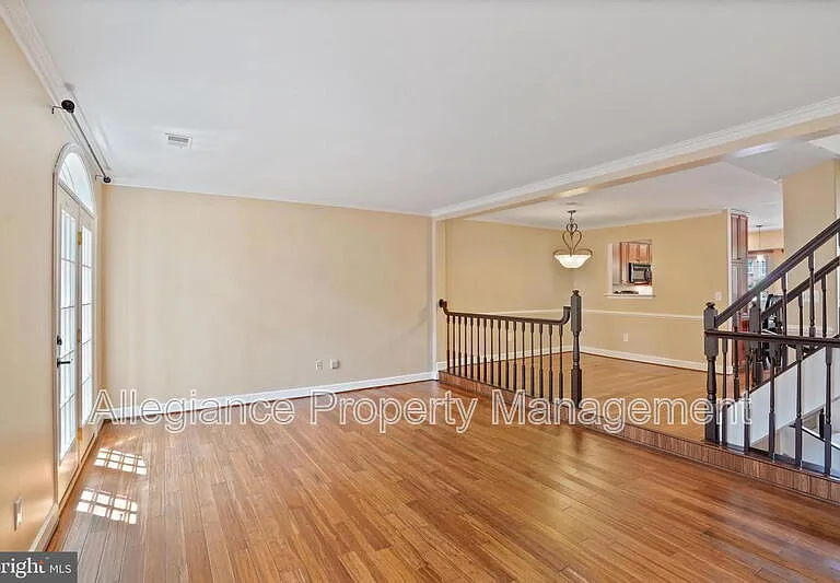3915 Green Look Ct — Photo 16