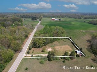 10770 Long Rd, Howard City, MI 49329