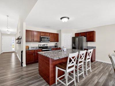 2350 Central Park Dr, Troy, MO, 63379