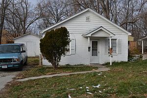 2nd image of 1003 Jefferson St