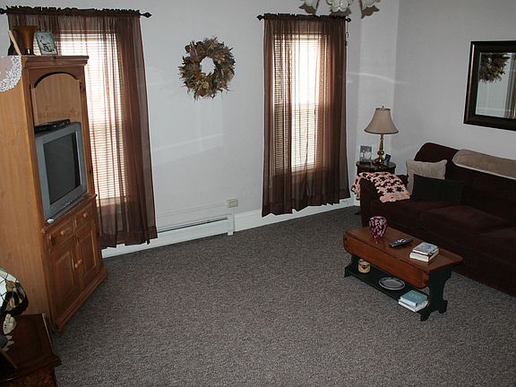 2nd image of 145 Elm St S