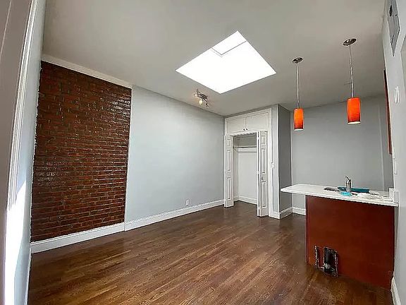 4th image of 1673 Nostrand Ave #3R