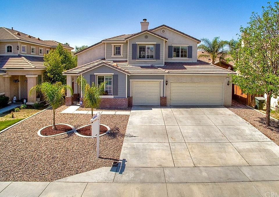 2nd image of 1144 Roadrunner Ave