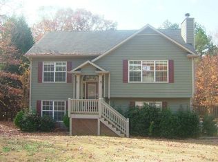 459 Cedar Ridge Dr, Winder, GA 30680