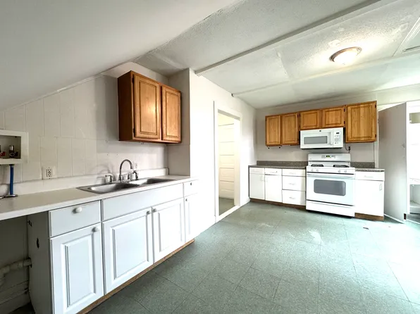 32-34 Salem St #3, Salem, MA 01970