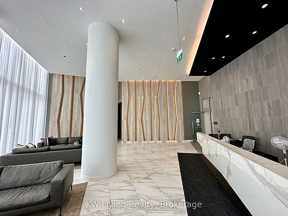 2nd image of 3883 Quartz Rd #2204