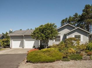 5860 El Mesa Ave, Lincoln City, OR 97367