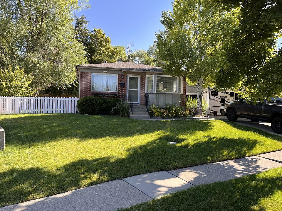 1st image of 1547 E Lanebrook Ln