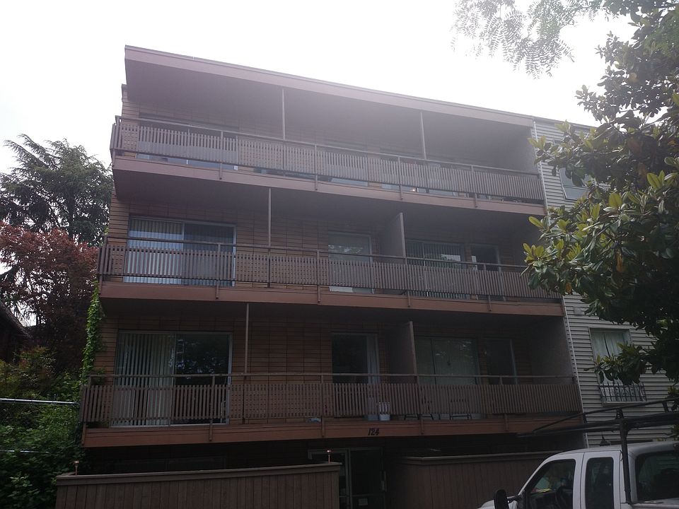 2nd image of 124 14th Ave E APT 401