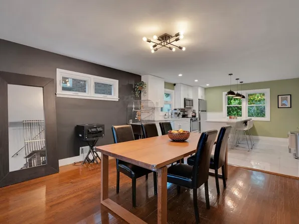 149 West 30th Street image 5 of 26