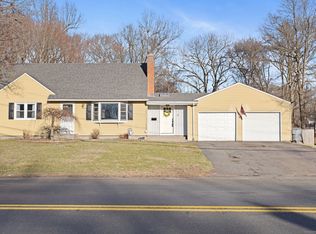 11 Steele Rd, Enfield, CT 06082