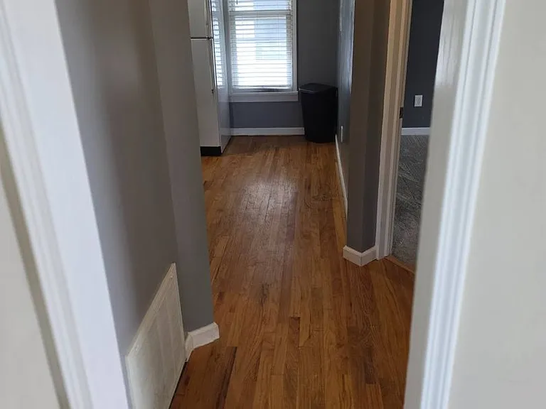 259 Eastwood St — Photo 9