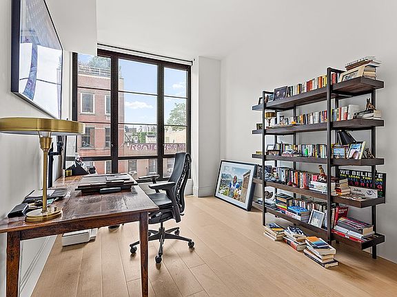 4th image of 438 E 12th St #5Q
