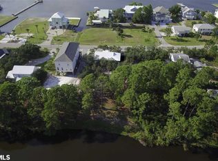 413 Windmill Ridge Rd, Gulf Shores, AL 36542