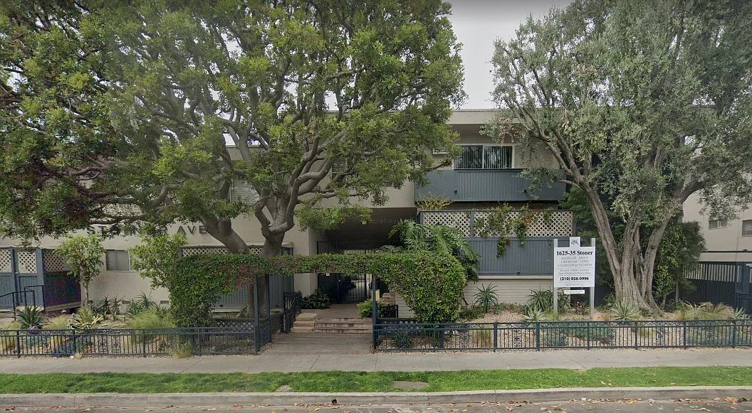 1635 Stoner Ave — Photo 2