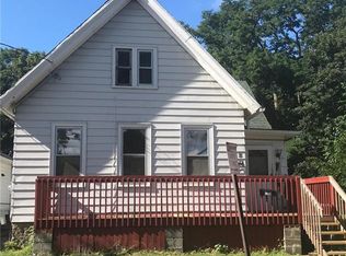 8 Woodrow St, Rochester, NY 14606