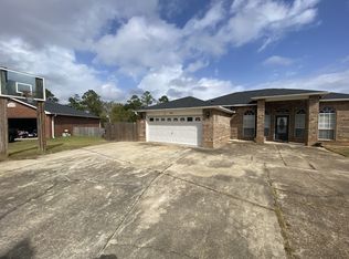 3202 Moss Point Ln, Cantonment, FL 32533