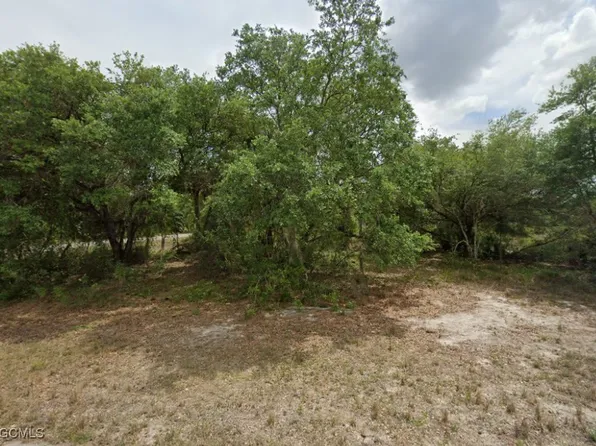 101 W 18th St, Lehigh Acres, FL 33972