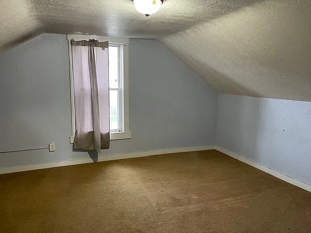 620 E Crawford St — Photo 14