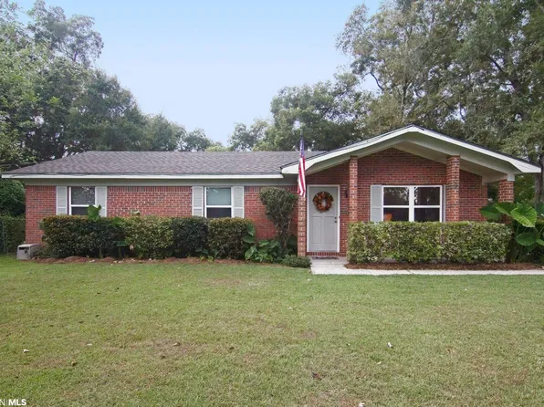 21809 4th St, Silverhill, AL 36576