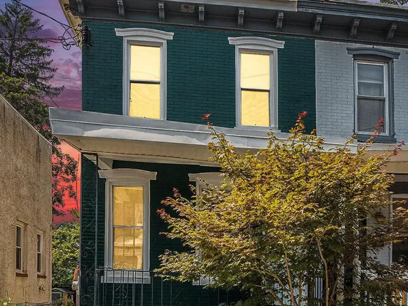 13 W Duval St, Philadelphia, PA 19144