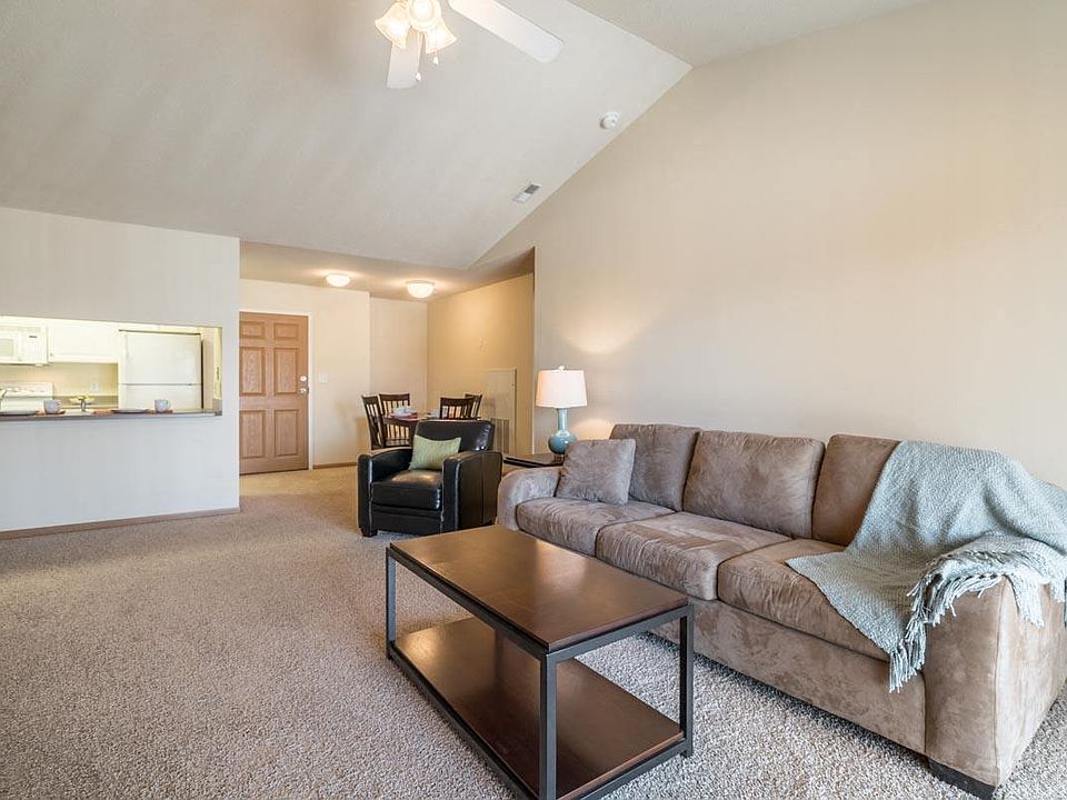 Spacious living rooms offer the perfect setting to relax or entertain, with plenty of room for your favorite furniture.