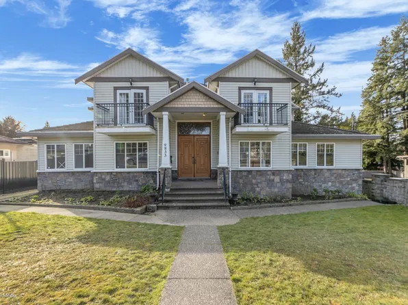 9833 NE 128th St, Surrey, BC V3T 2Y5