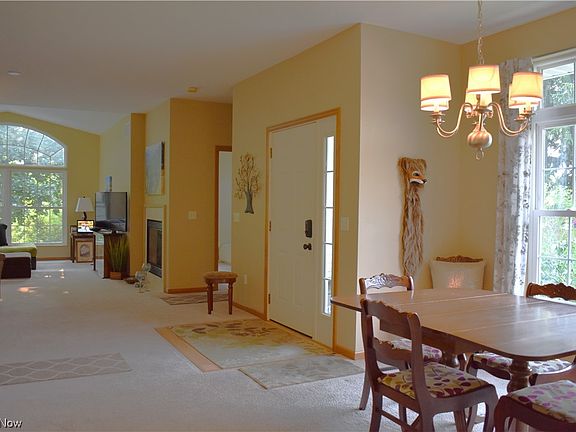5th image of 2452 Barrington Way Unit 434