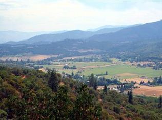 3168 W Griffin Creek Rd, Medford, OR 97501