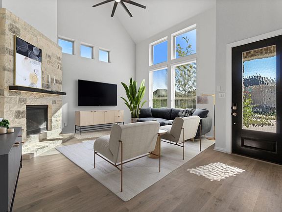3rd image of 567 Cypress Valley Ave